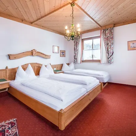 Haus Am Platz - Weitgasser Altenmarkt im Pongau Extérieur photo