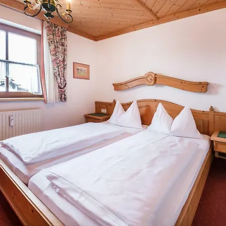 Haus Am Platz - Weitgasser Altenmarkt im Pongau Extérieur photo
