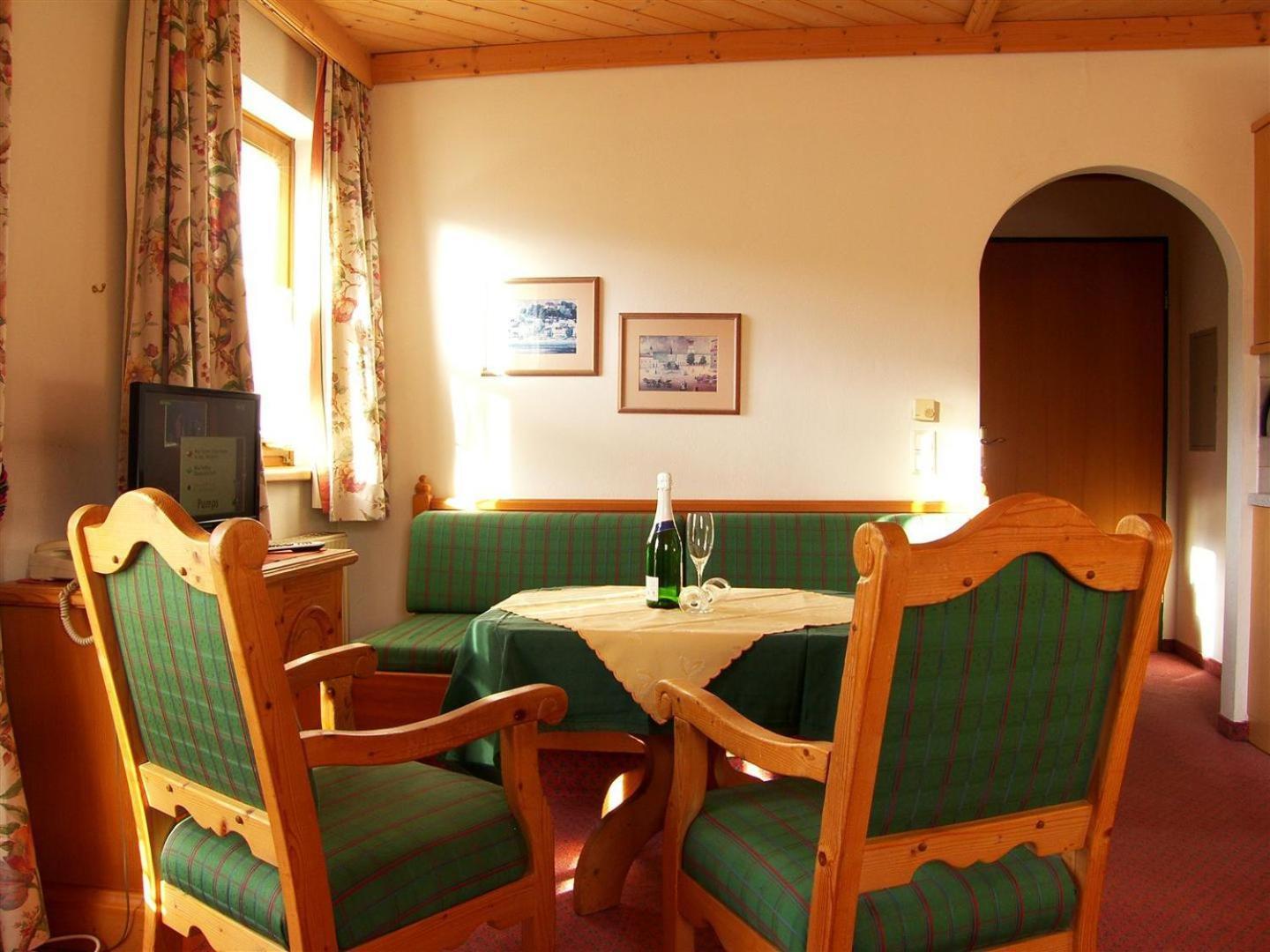 Appartement Haus Am Platz - Weitgasser