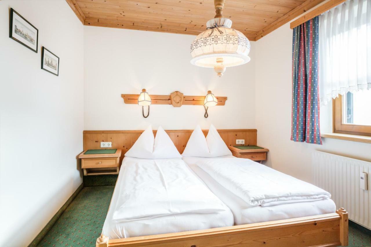 Haus Am Platz - Weitgasser Appartement