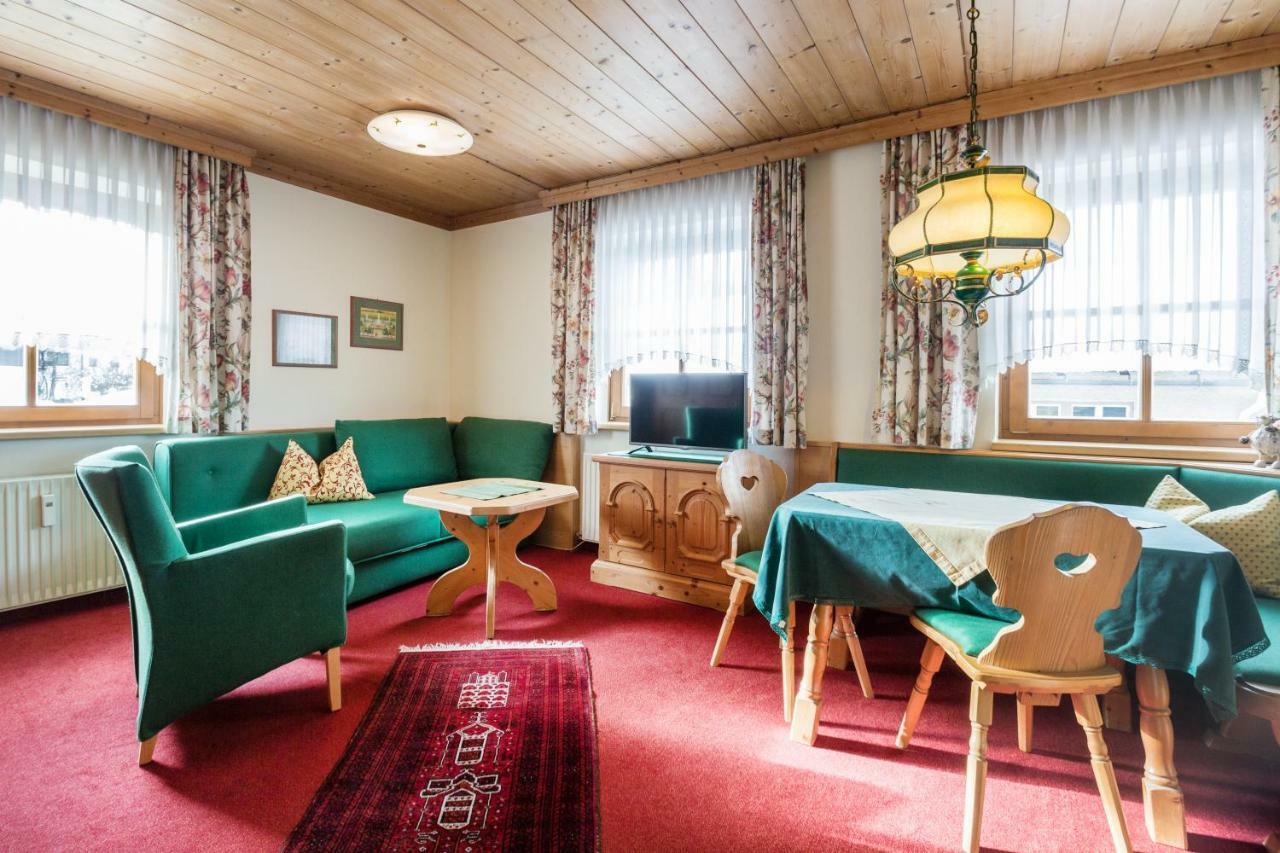 Appartement Haus Am Platz - Weitgasser *